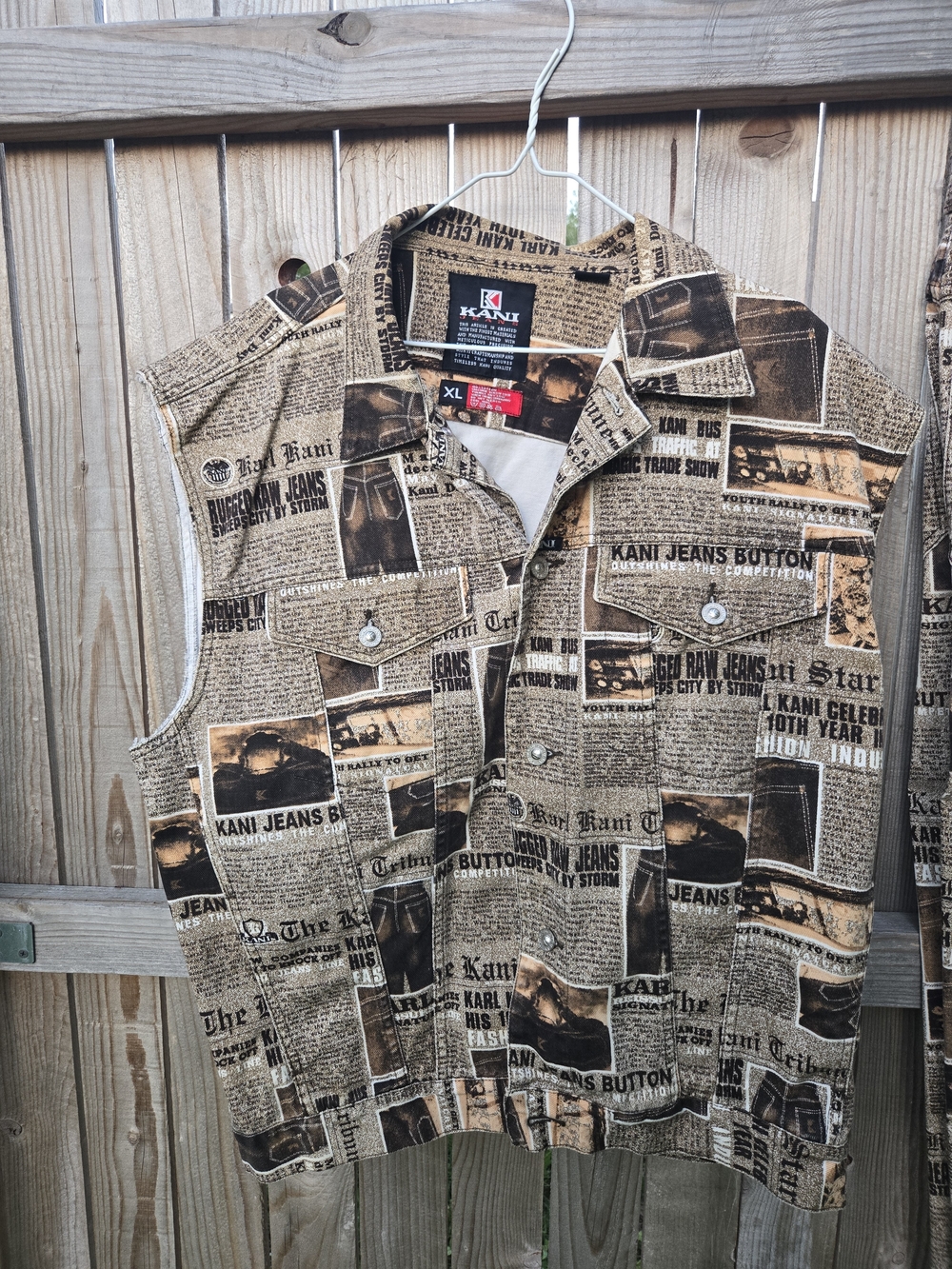 Karl Kani Brown & Tan Vintage Newspaper-Print Denim Set - Picture 4 of 16
